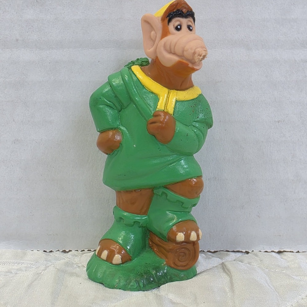 ALF Plastic Figure Robin Hood Vintage 1990 Wendy's Alien Productions 3" Flaw